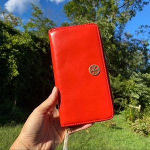 Tory Burch Leather Wallet